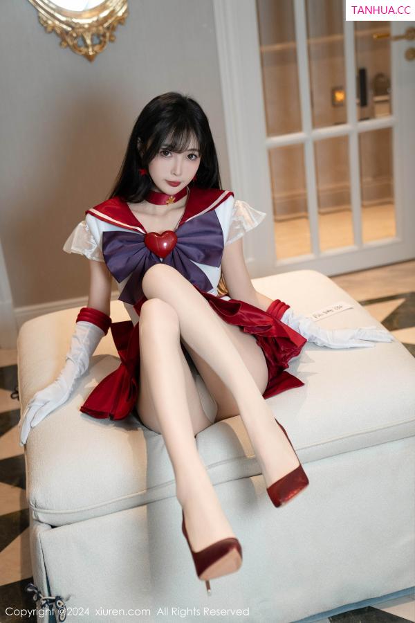 林星阑  [XiuRen]高清写真图 2024.07.03 No.8800 林星阑 短裙美腿第39张图片
